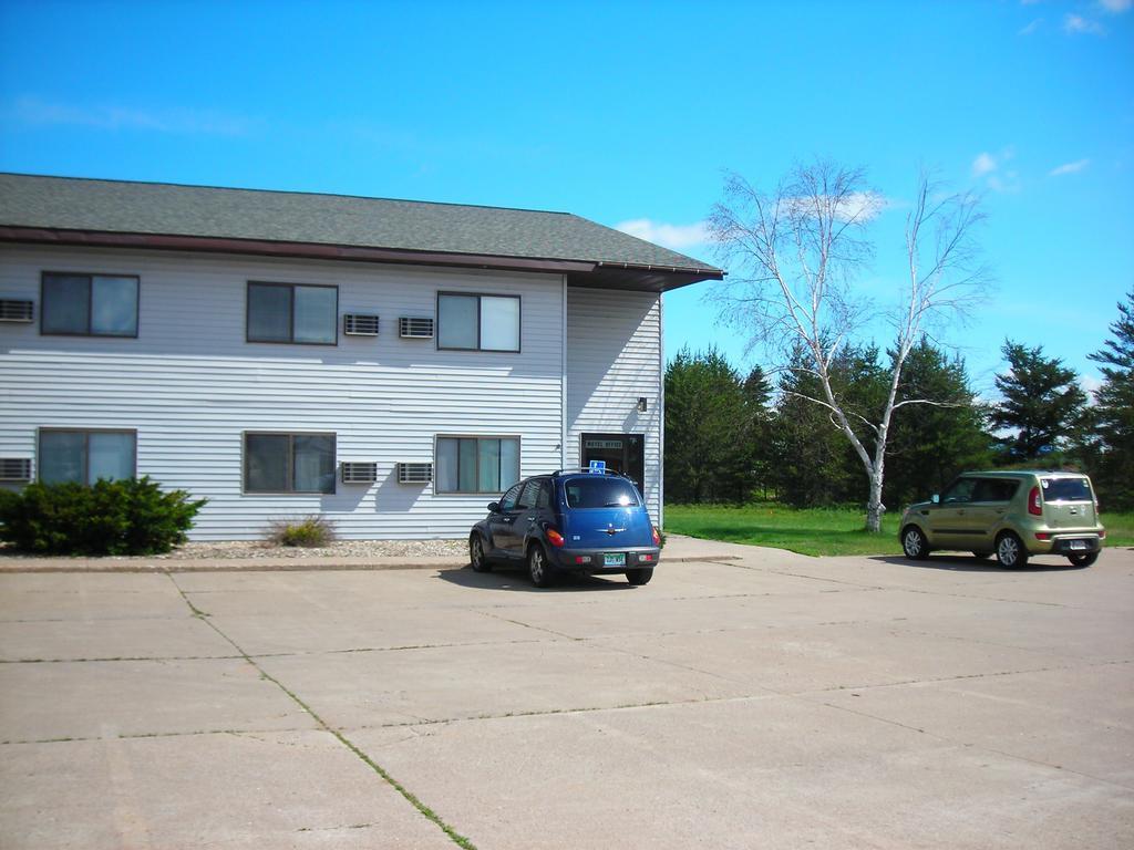 Model Towne Inn Motel Gwinn エクステリア 写真